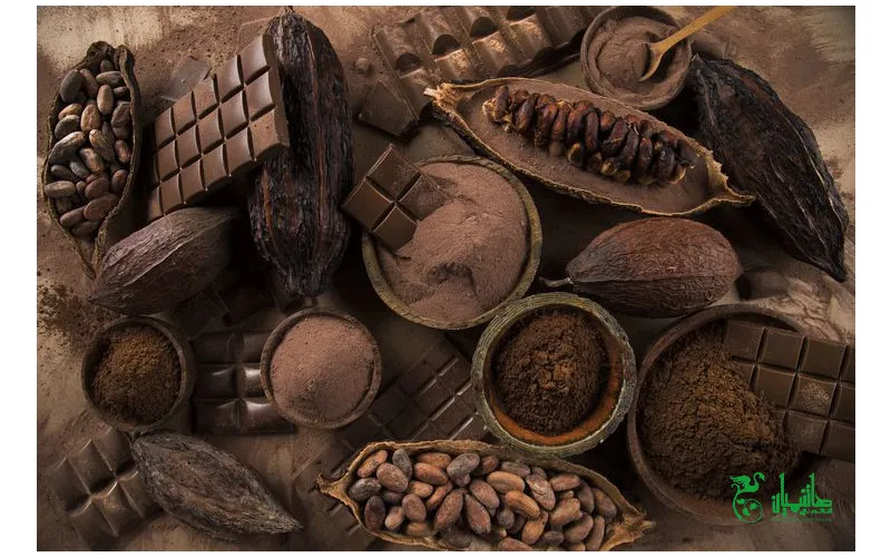 رنگ خوراکی قهوه ای و مشکی با استفاده از کاکائو و قهوه در عطاری هاشمیان