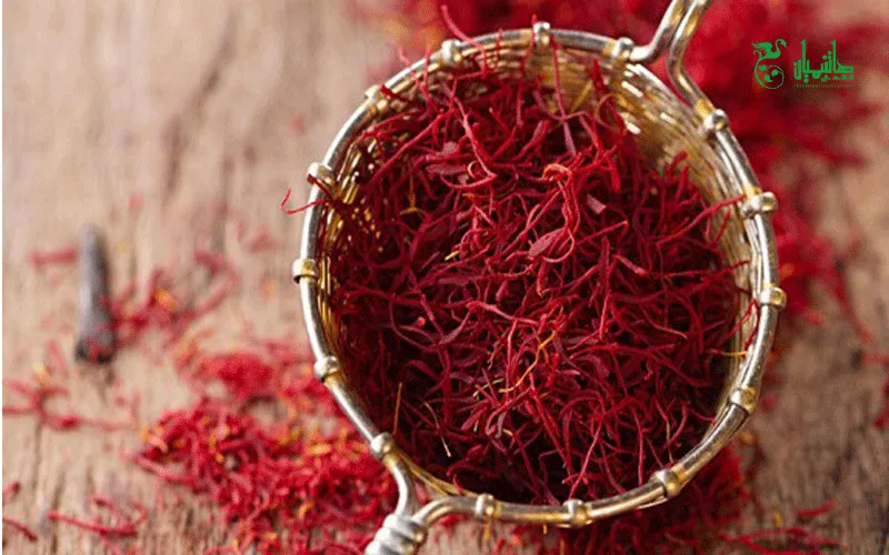 زعفران درجه یک در عطاری هاشمیان وخواص استفاده از زعفران