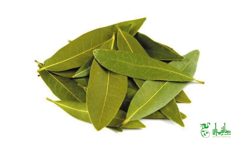 برگ بوی تاره با خواص ویژه برگ بو در عطاری هاشمیان